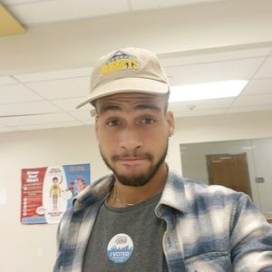 Meet your Posher, Elijah